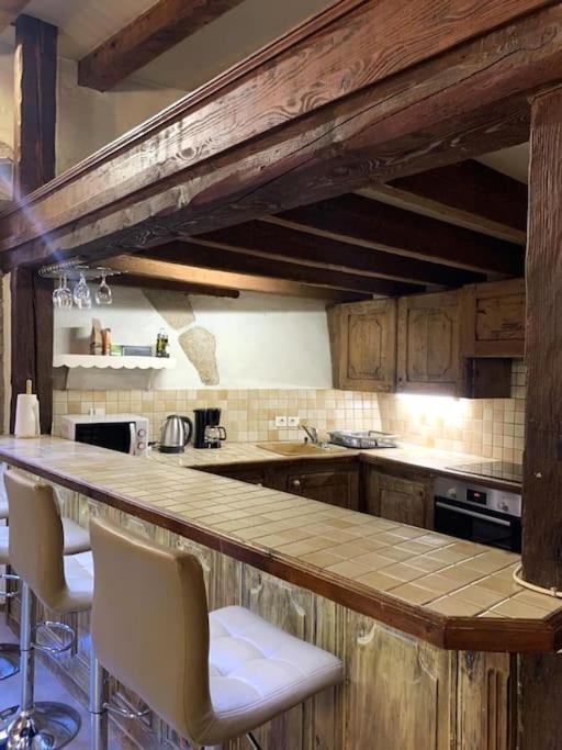 L'Atypique, Bord Du Thiou Apartman Annecy Kültér fotó