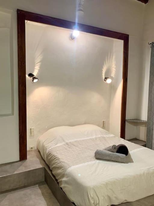 L'Atypique, Bord Du Thiou Apartman Annecy Kültér fotó